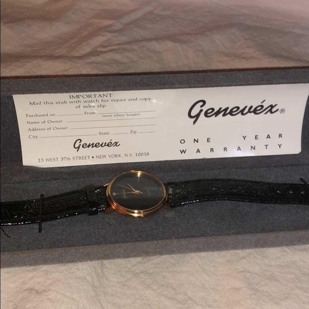 Men’s black watch